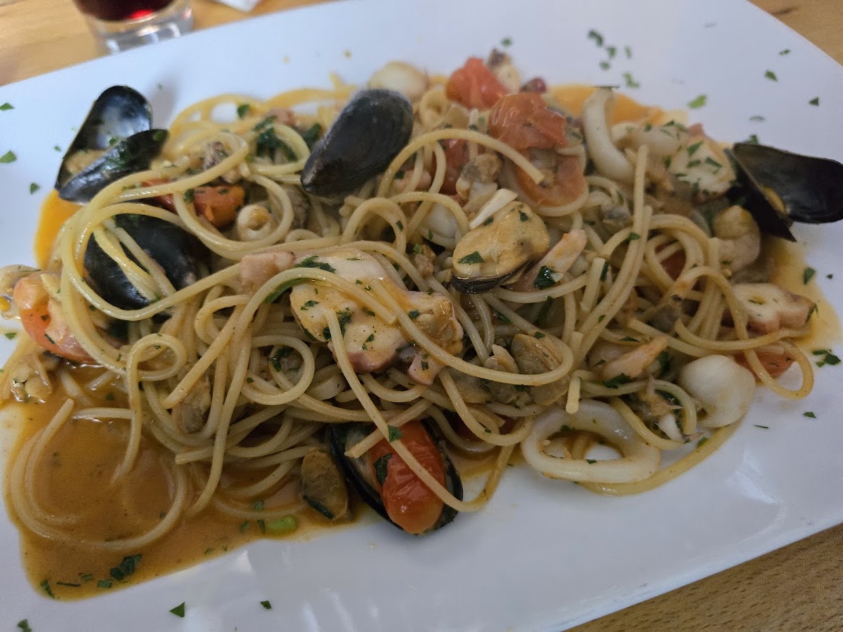 Primo Piatto & Caffe Bar Photo 4