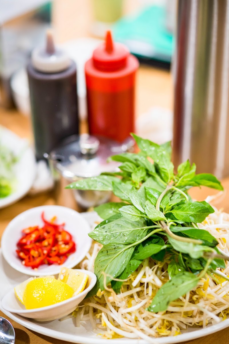 Saigon Pho Photo 3