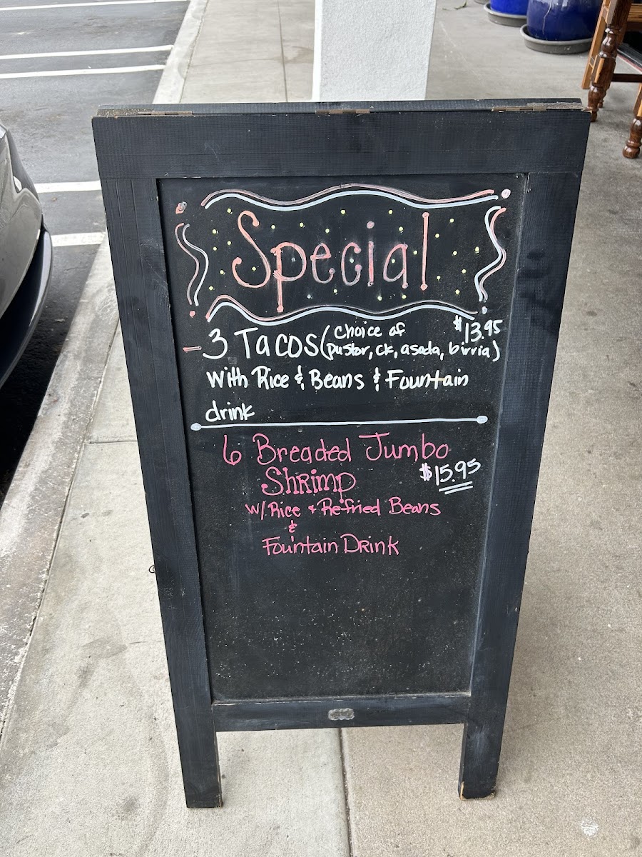 Kique’s Taqueria Photo Menu 7