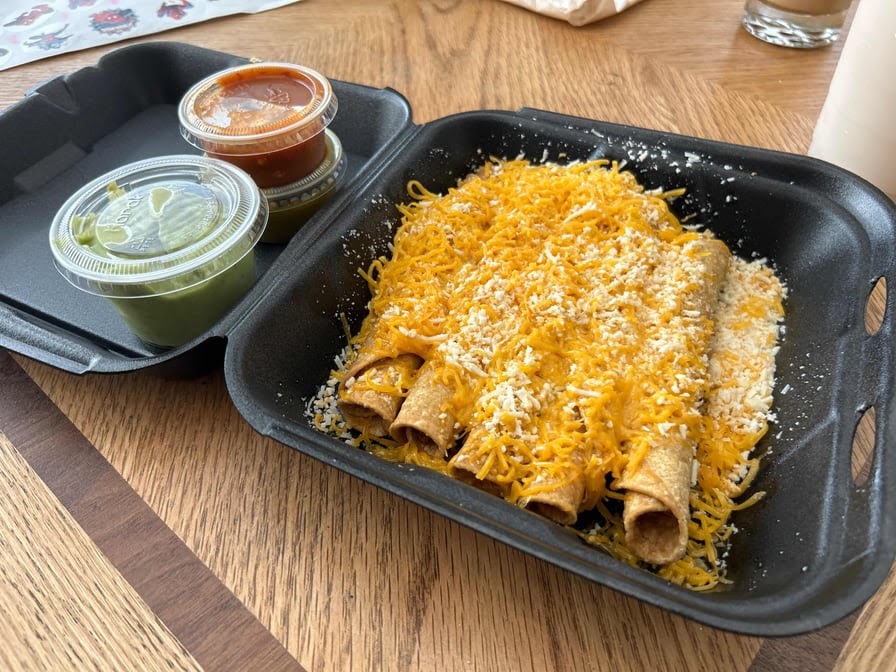 Jilberto's Mexican Food Photo 2