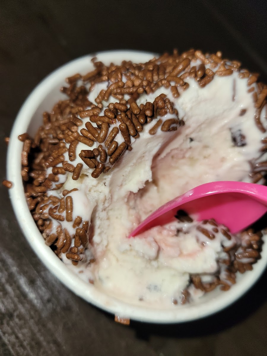 Bev's Dairy Treat Photo 10