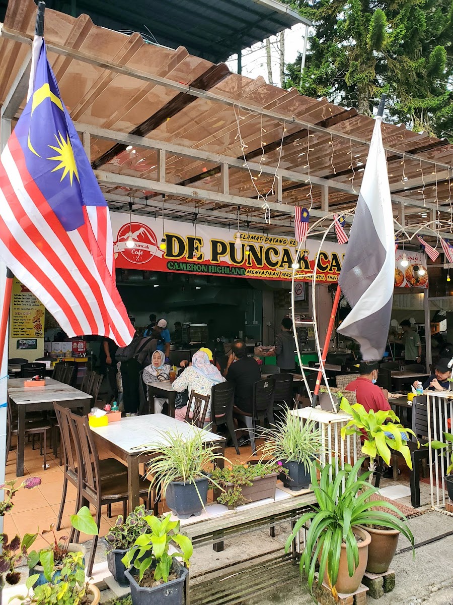 De Puncak Cafe House