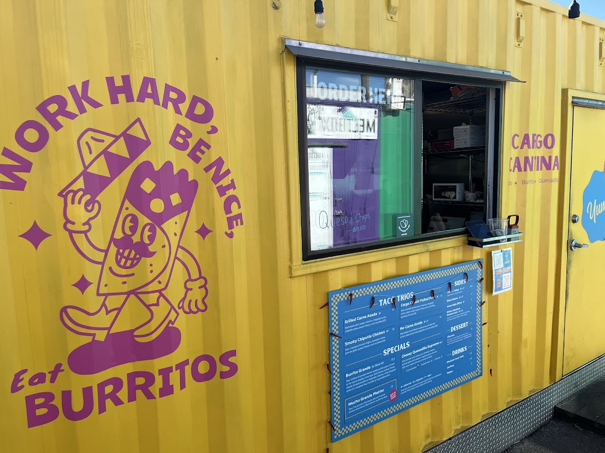 Cargo Cantina
