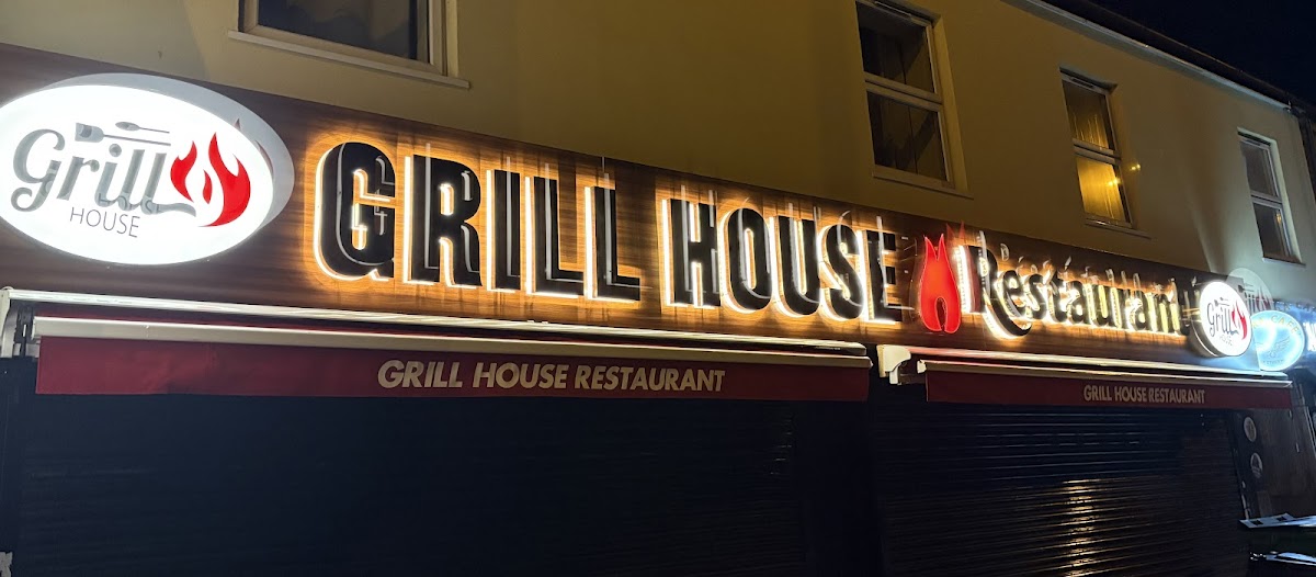 Grill house restaurant