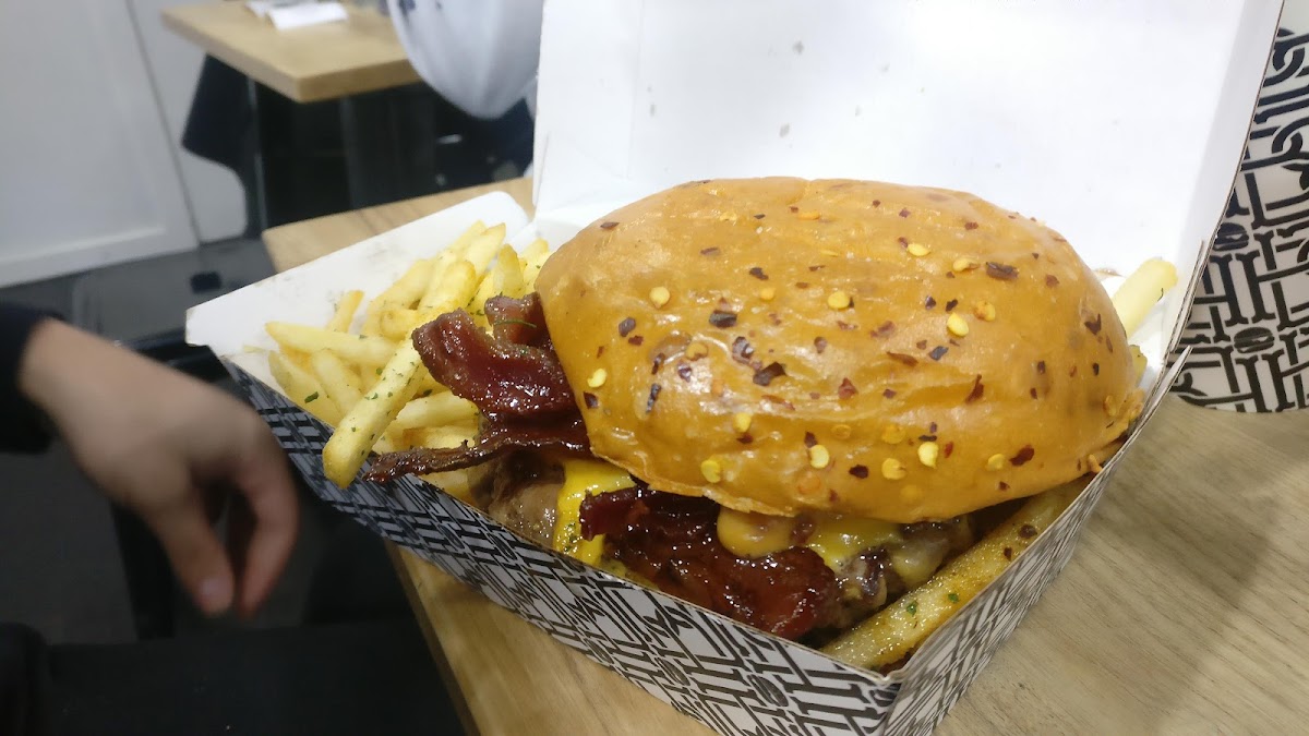 BL Burgers Photo 9