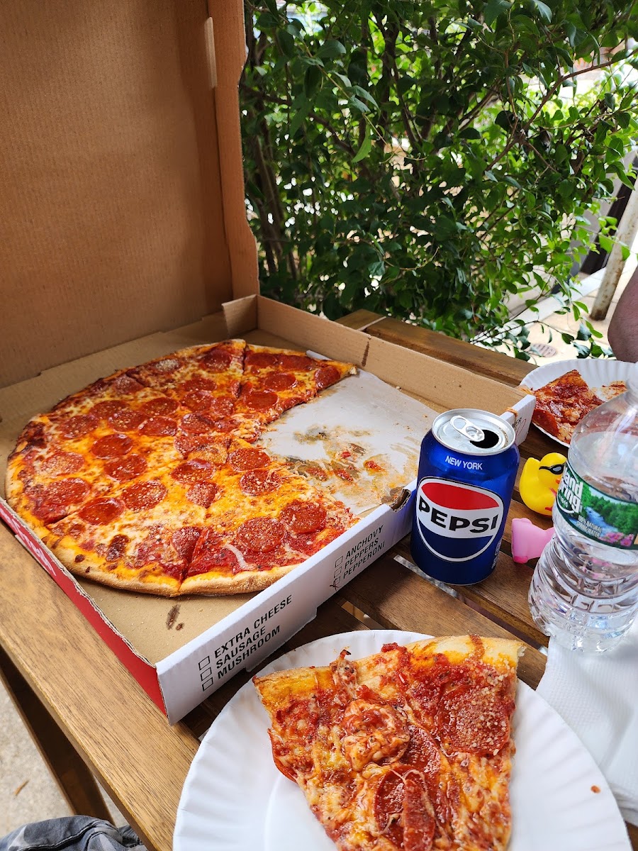 Nannie Franco's Pizzeria Photo 5
