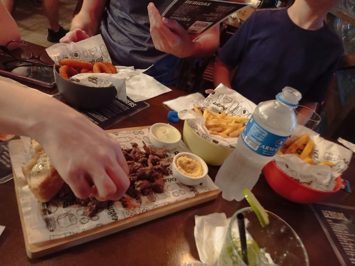 Beach Burger Photo 5