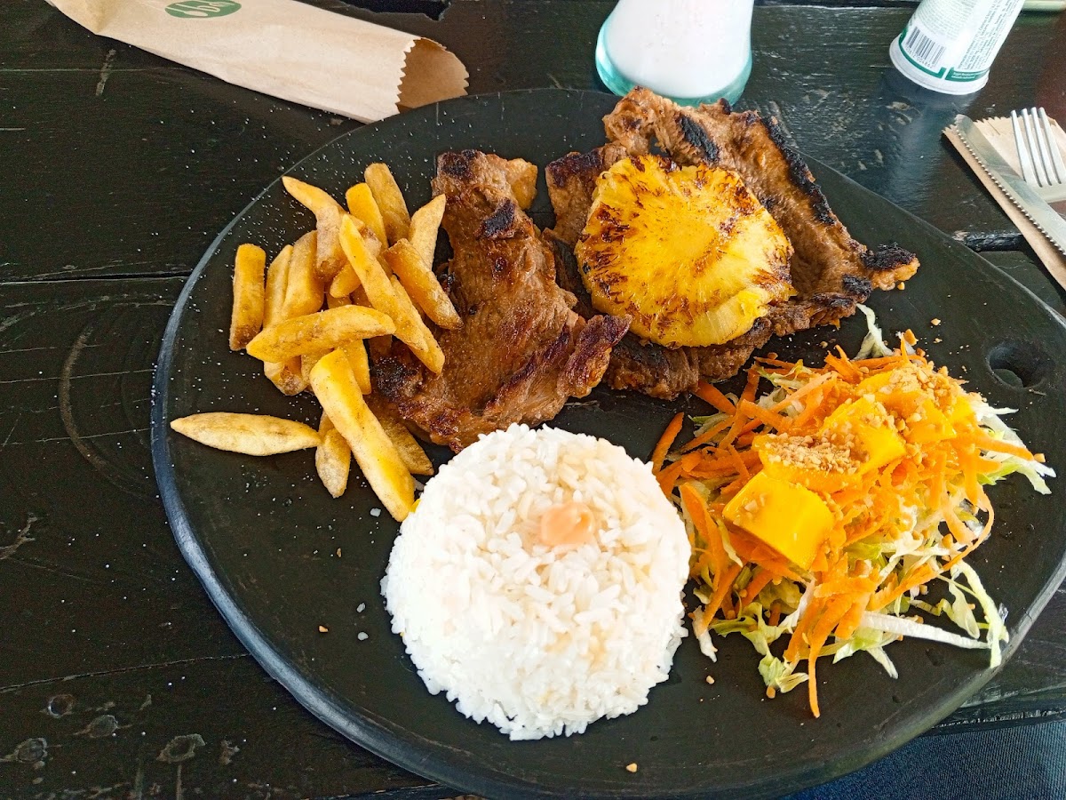 SABORES DEL CAMPO GASTROBAR Photo 4