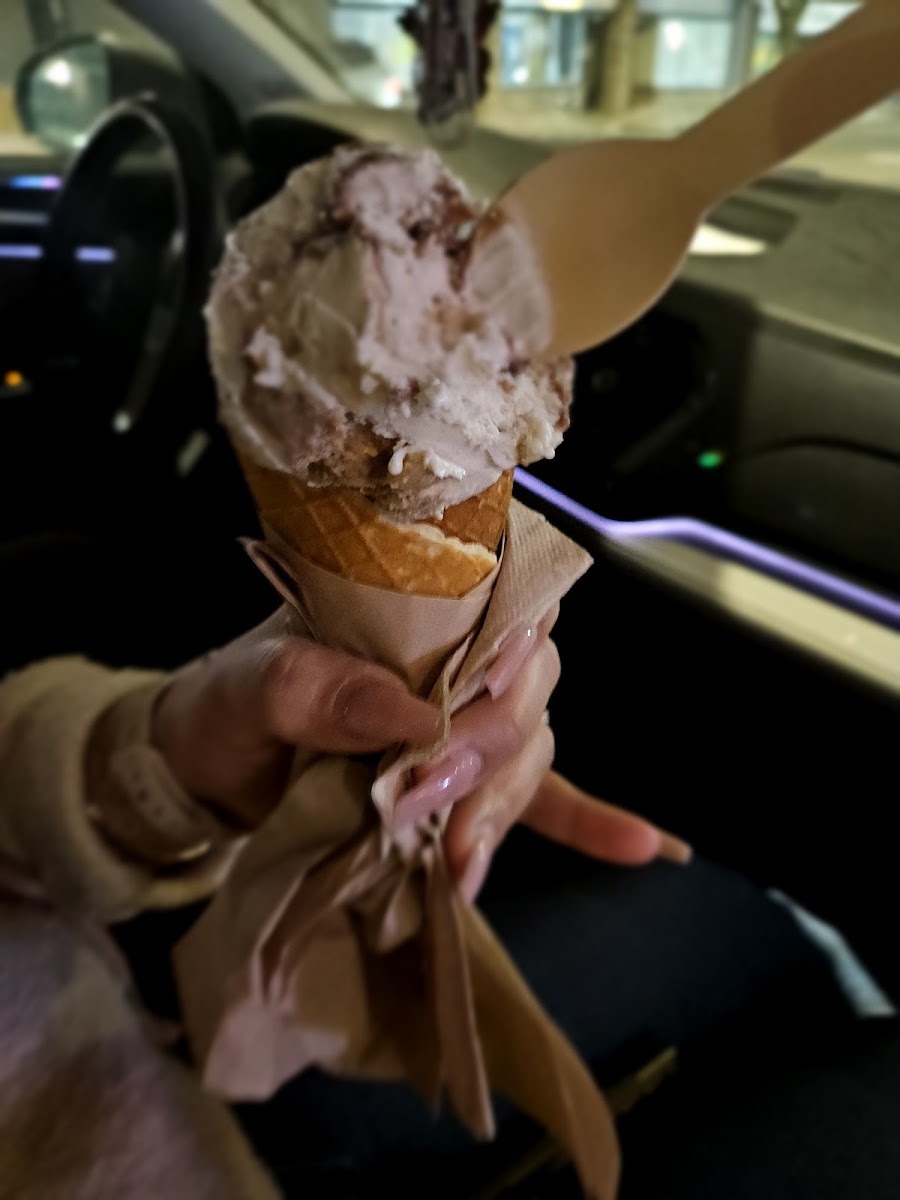 High Hopes Ice Cream Photo 10