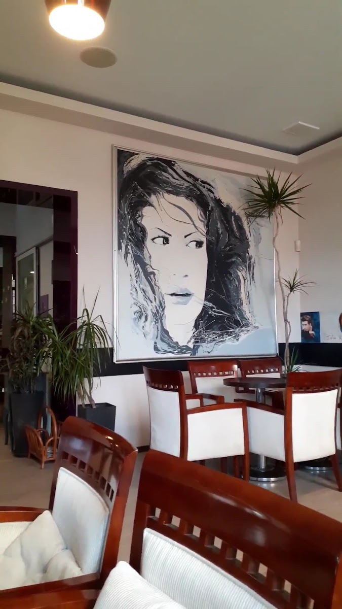 Cafe No 9 Photo 2
