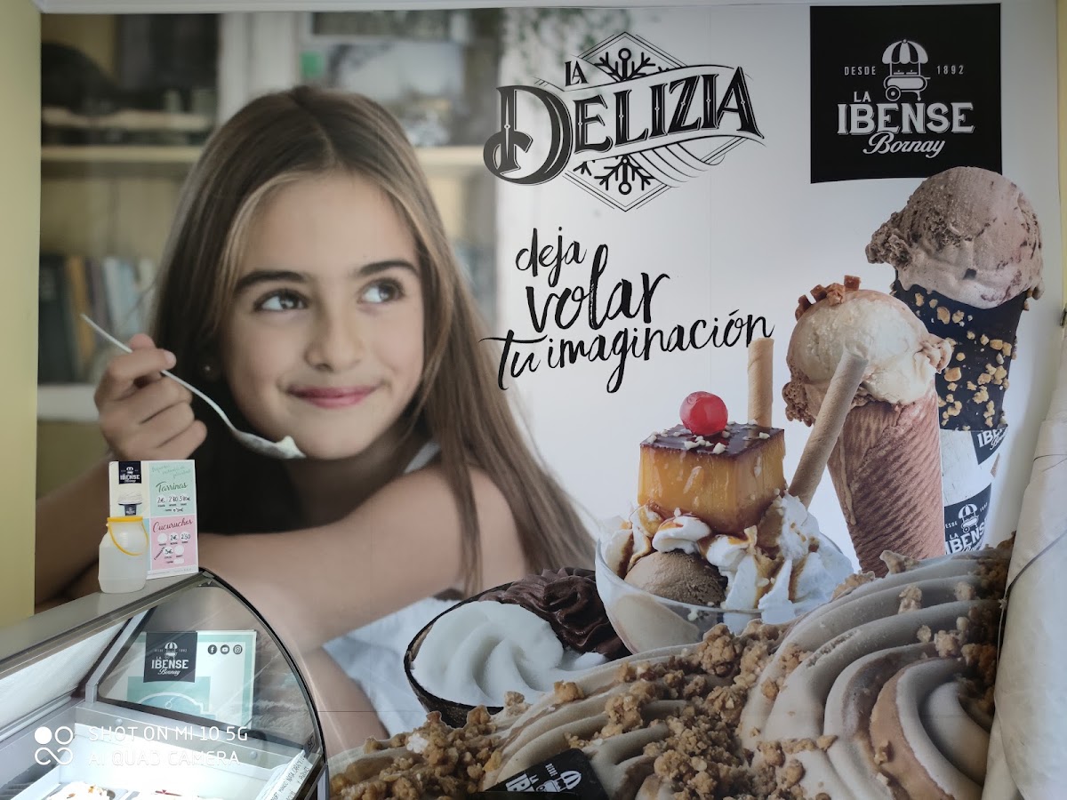 Heladería La Delizia Photo 3