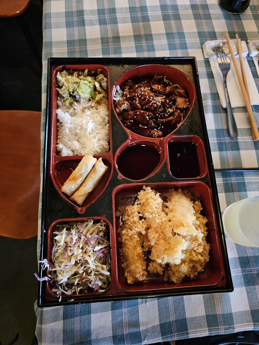 Ezumi Japanese Restaurant Photo 5