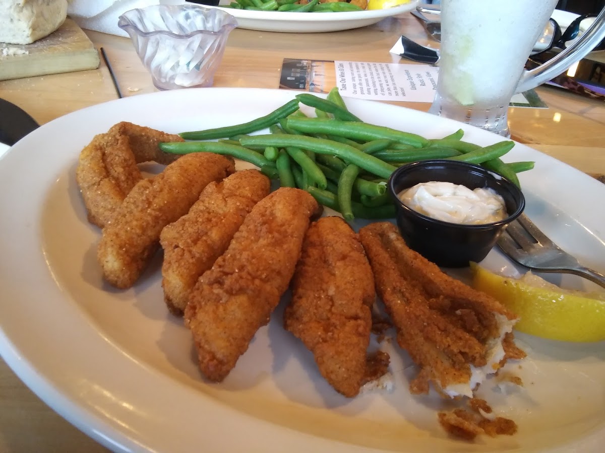 Toonie's Fish & Steak House Photo 10