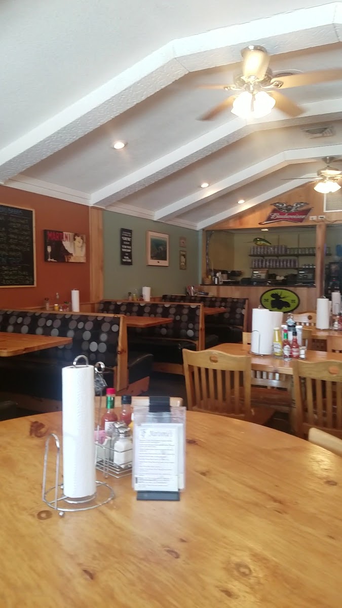 Toonie's Fish & Steak House Photo 2