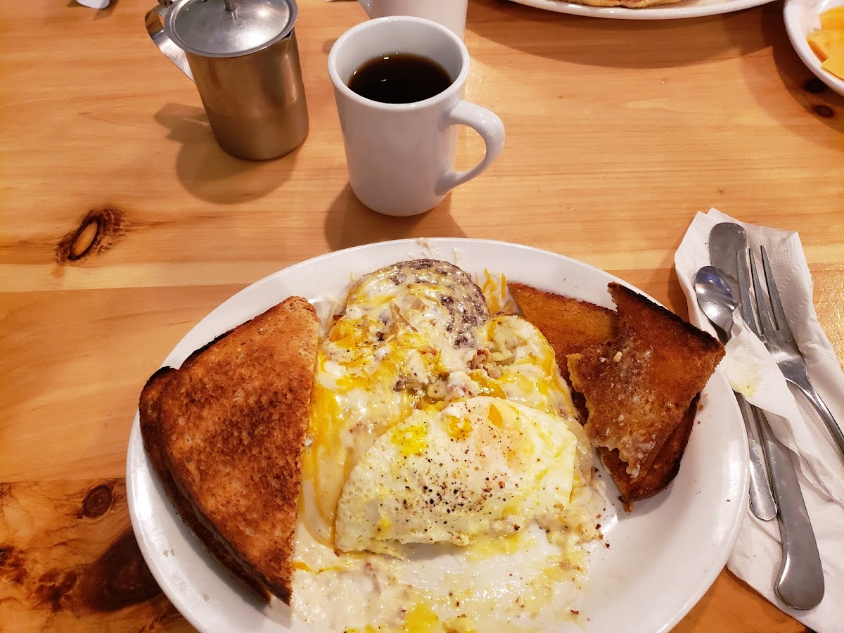 Toonie's Fish & Steak House Photo 8