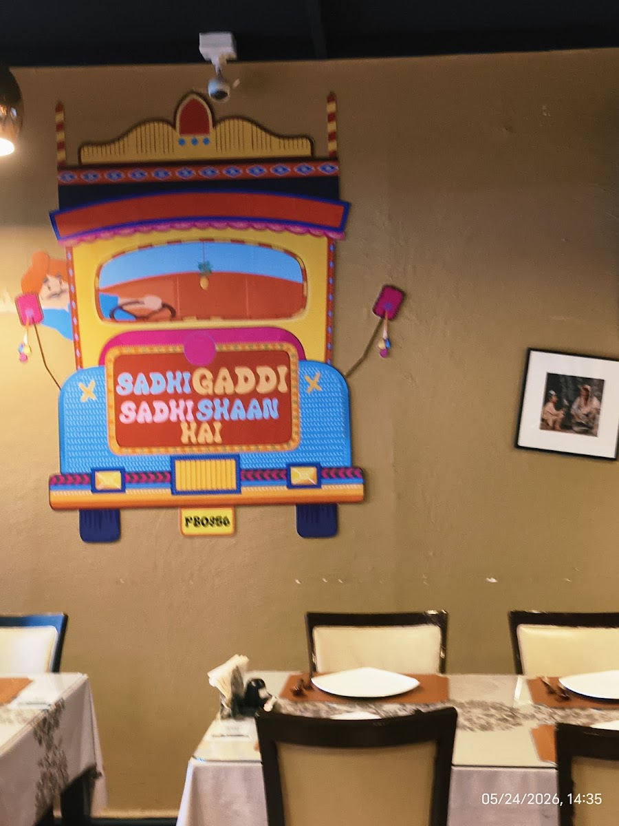 Vegan India - Pure Vegetarian Indian Restaurant Near MBK Mall Photo 8