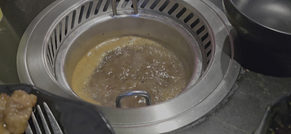 Top Pot K BBQ & Hot Pot Photo 2