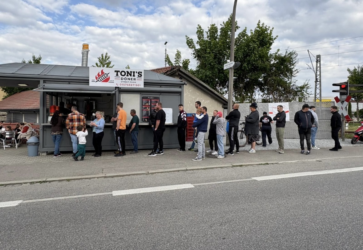 Toni’s Döner Photo 3