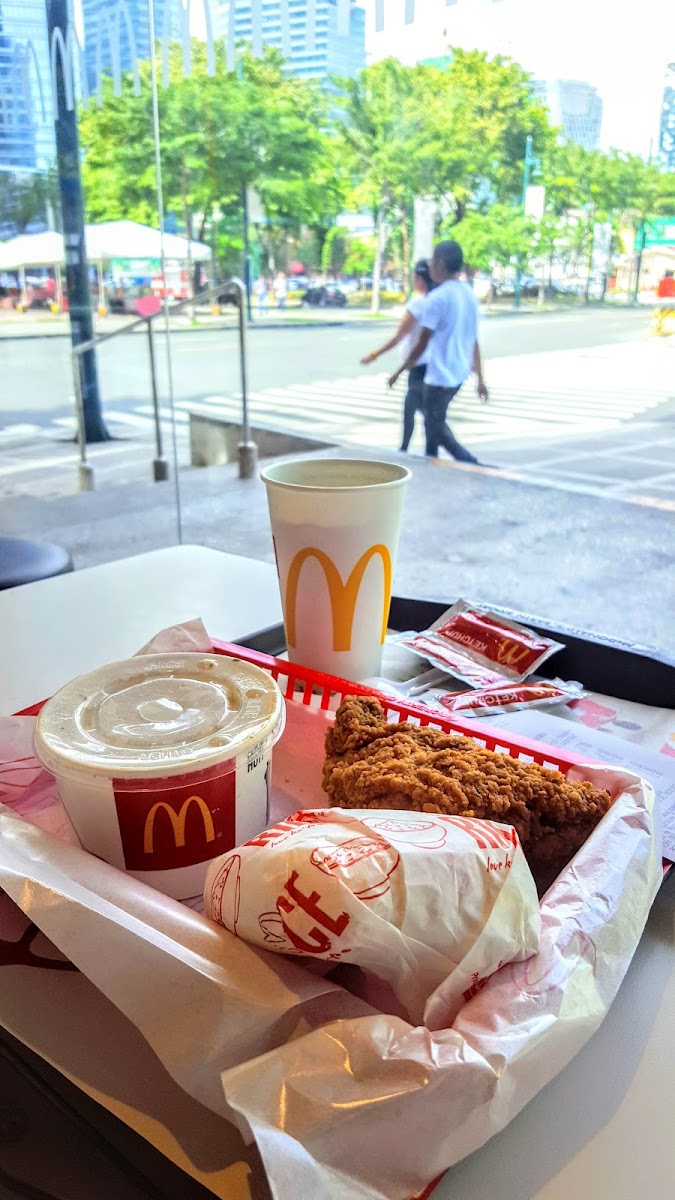 McDonald's BGC Forum Photo 10