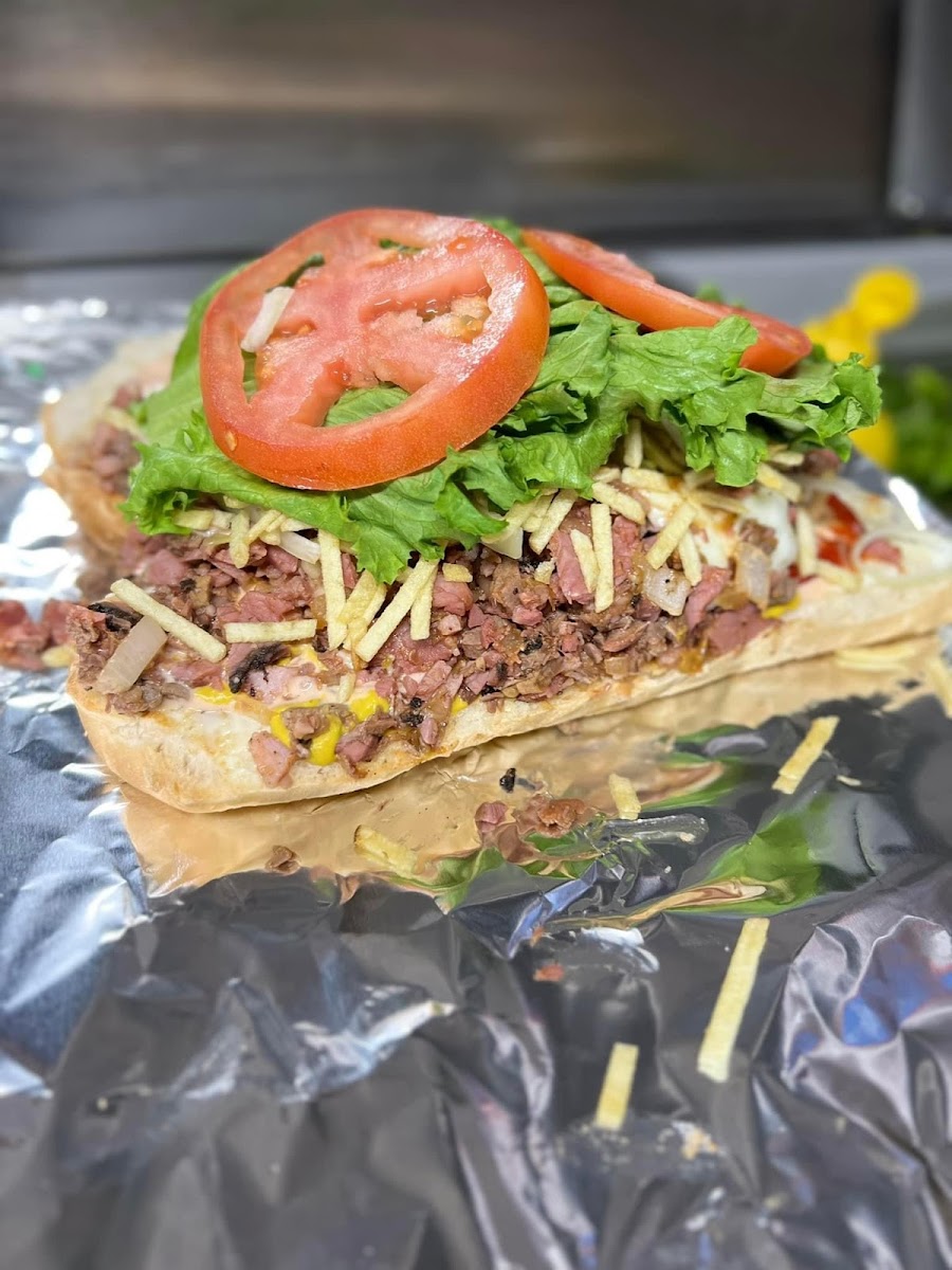 VENENO'S BURGERS LLC Photo 4