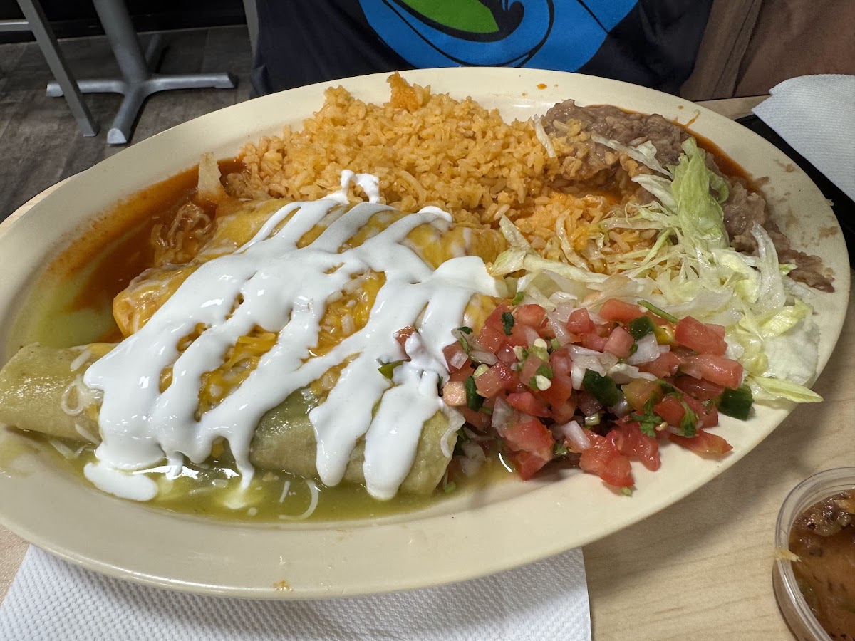 Lucy's Mexican Grill Photo 6