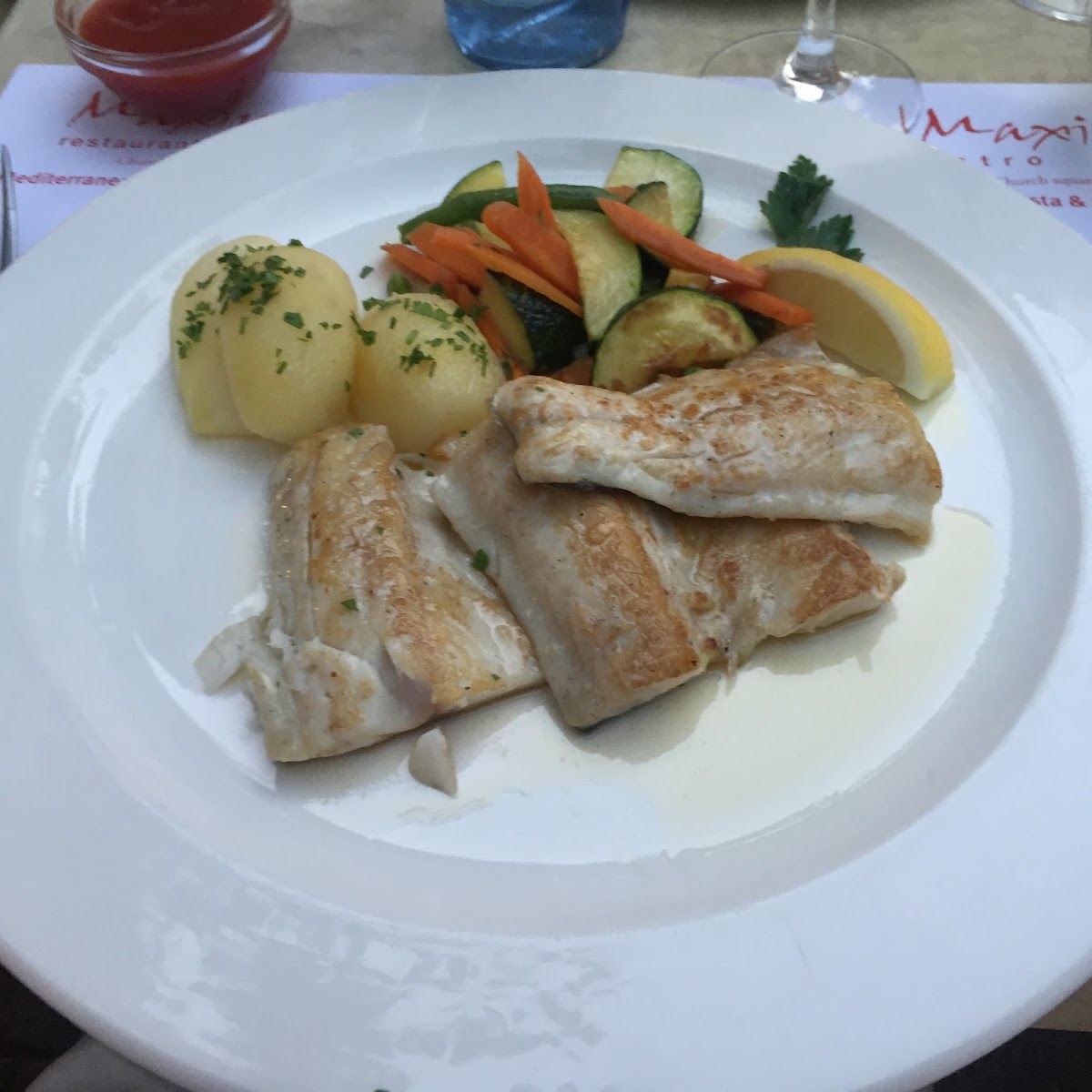 Maxim Restaurant Photo 5