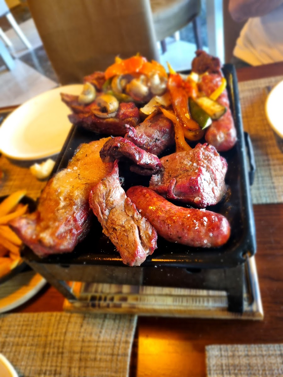 Maxim Restaurant Photo 7
