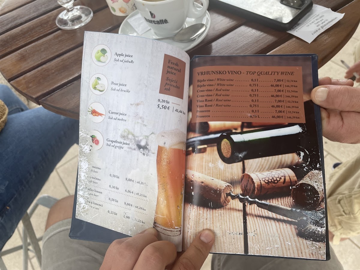 Caffe on the Wall (SV. PETAR) Photo Menu 10