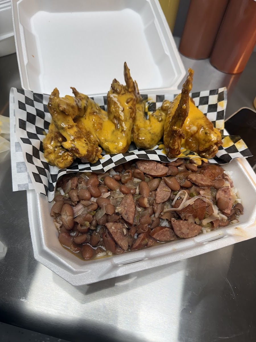 So Clucking Good Cajun Wings Photo 8