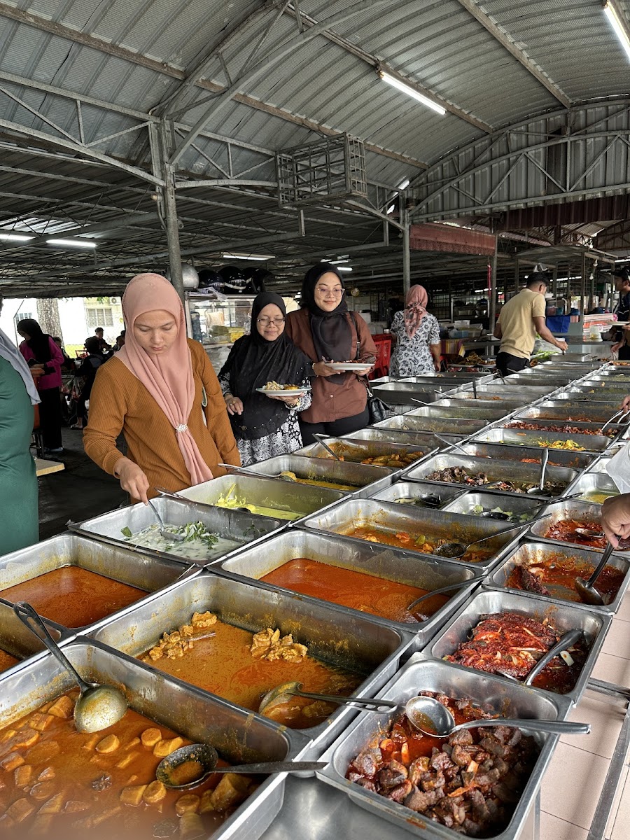 Kedai Makan Mak Long Nasi Campur