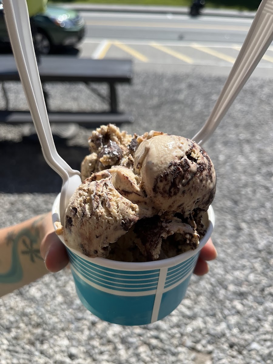 Lakeside Dairy Bar Photo 5