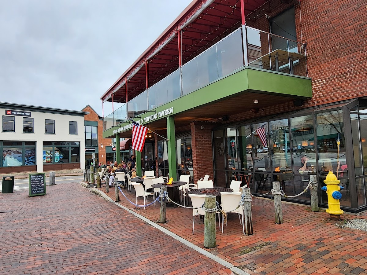 Linda Bean’s Maine Kitchen & Topside Tavern