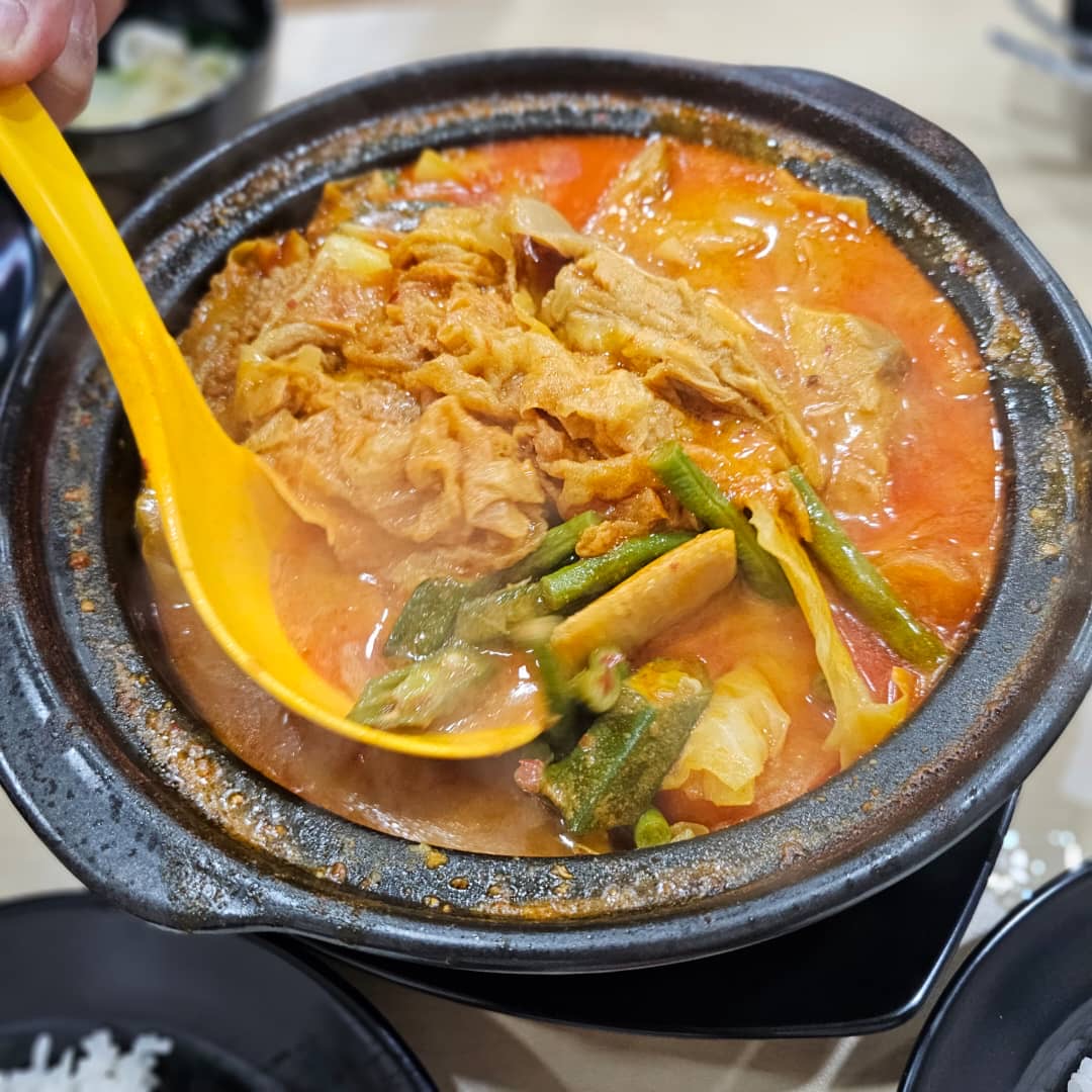 Uncle Yang Curry House • HQ • KSL 安仔咖喱鱼头 • 总行 Photo 7