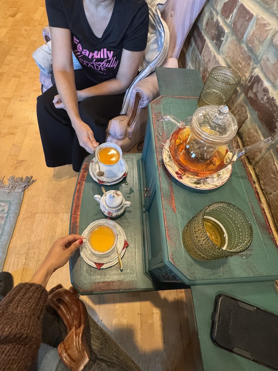 The Queen's Library Tea Room Photo 10