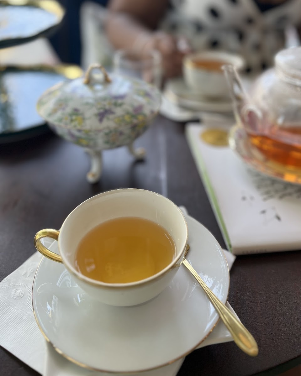 The Queen's Library Tea Room Photo 5