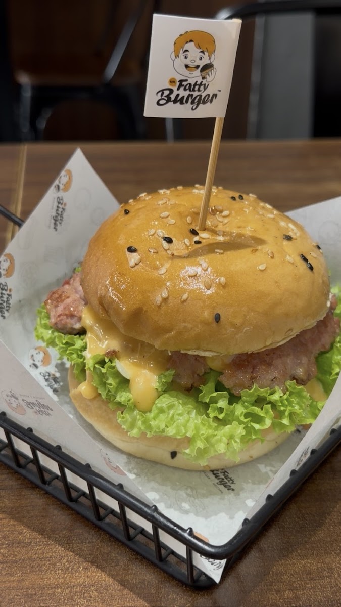 Mr Fatty Burger Burma Road Photo 3