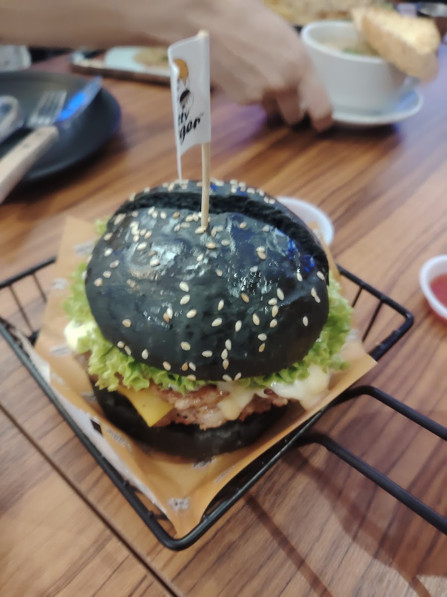 Mr Fatty Burger Burma Road Photo 5
