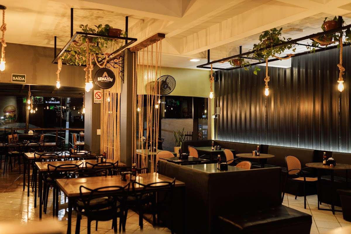 Armazém Bar e Burger