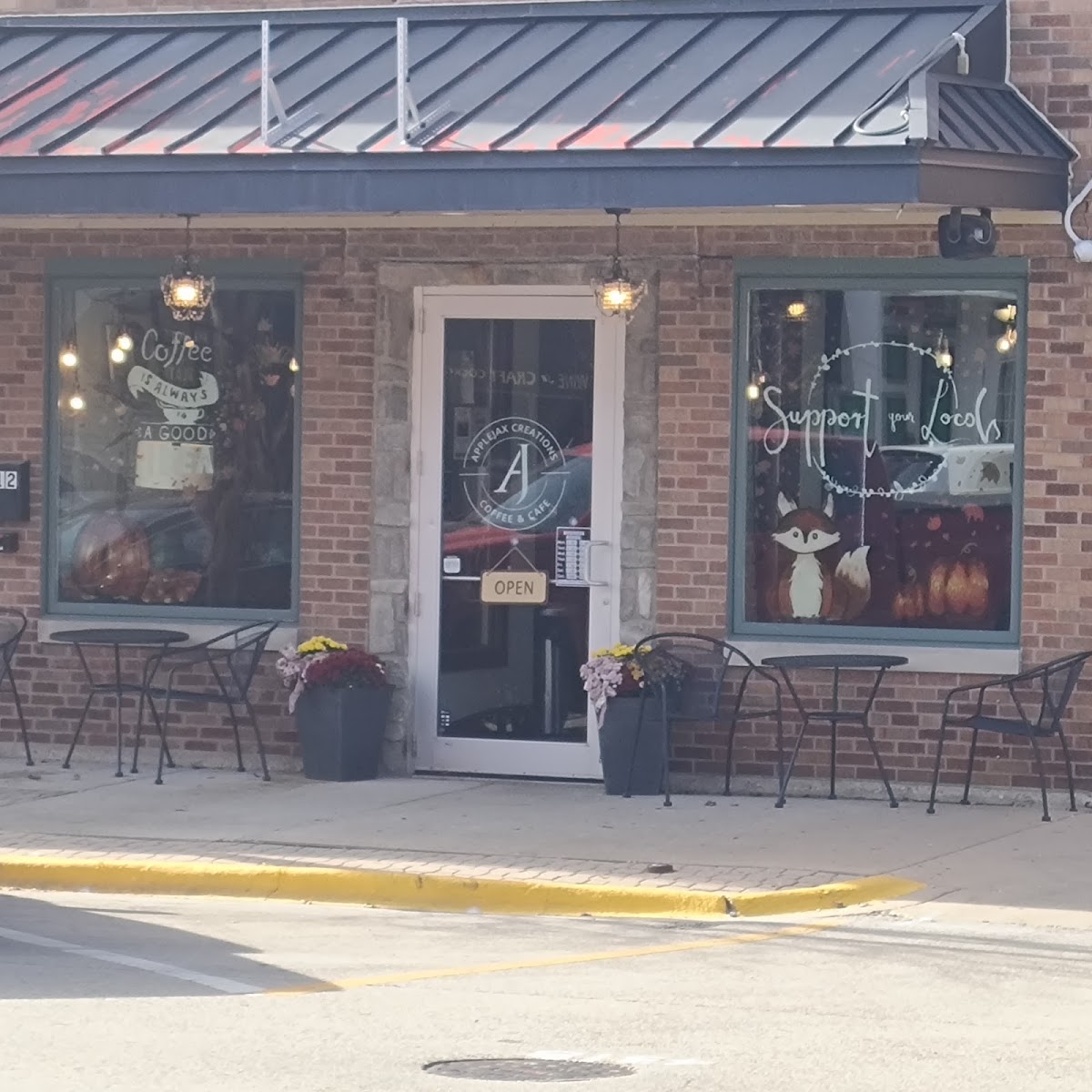 AppleJax Creations Coffee & Cafe Photo 3