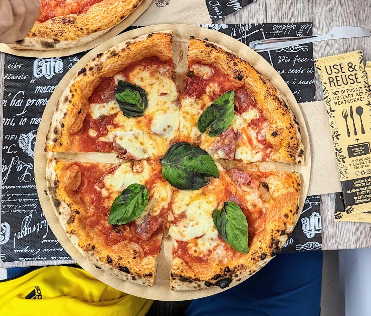 Artigiani della Bontà Pizzeria Photo 6