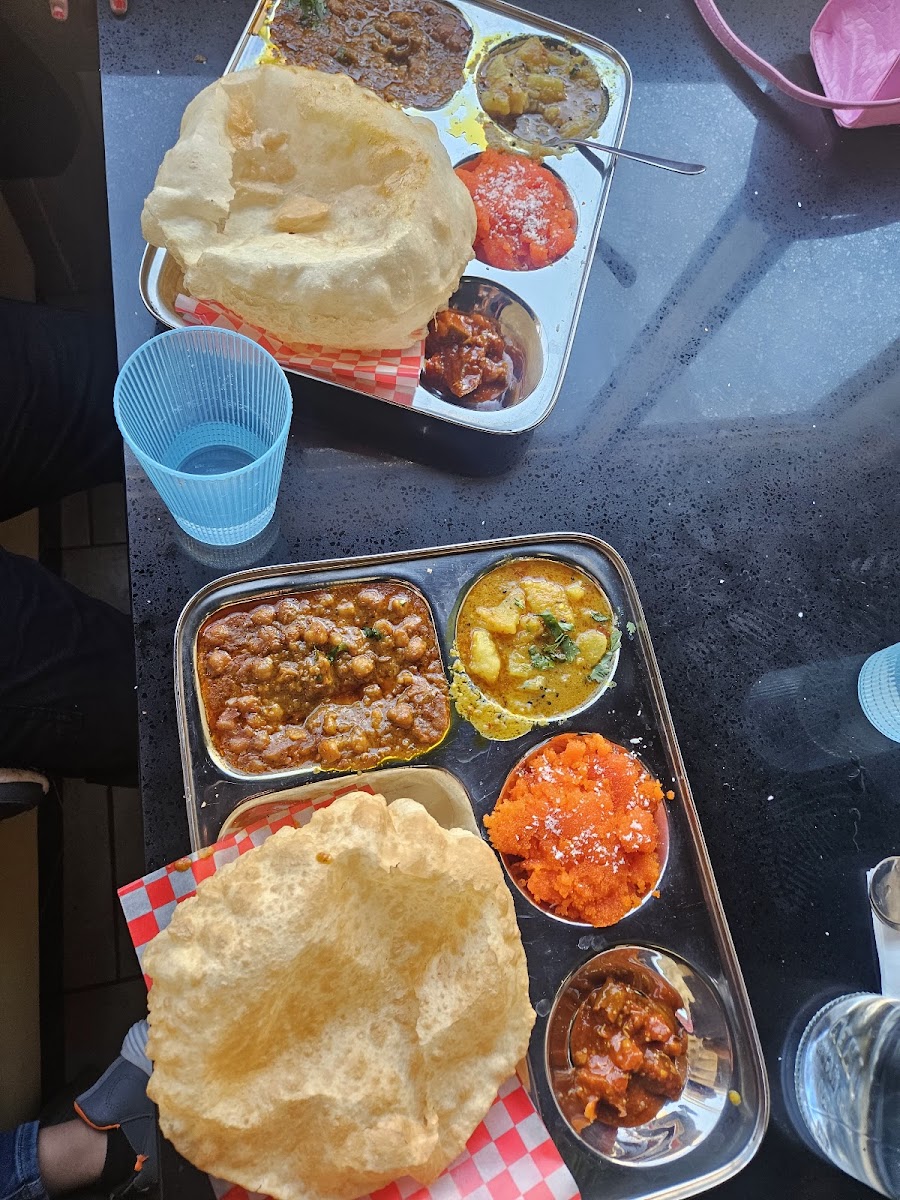 Savanna Restaurant and Juice Bar