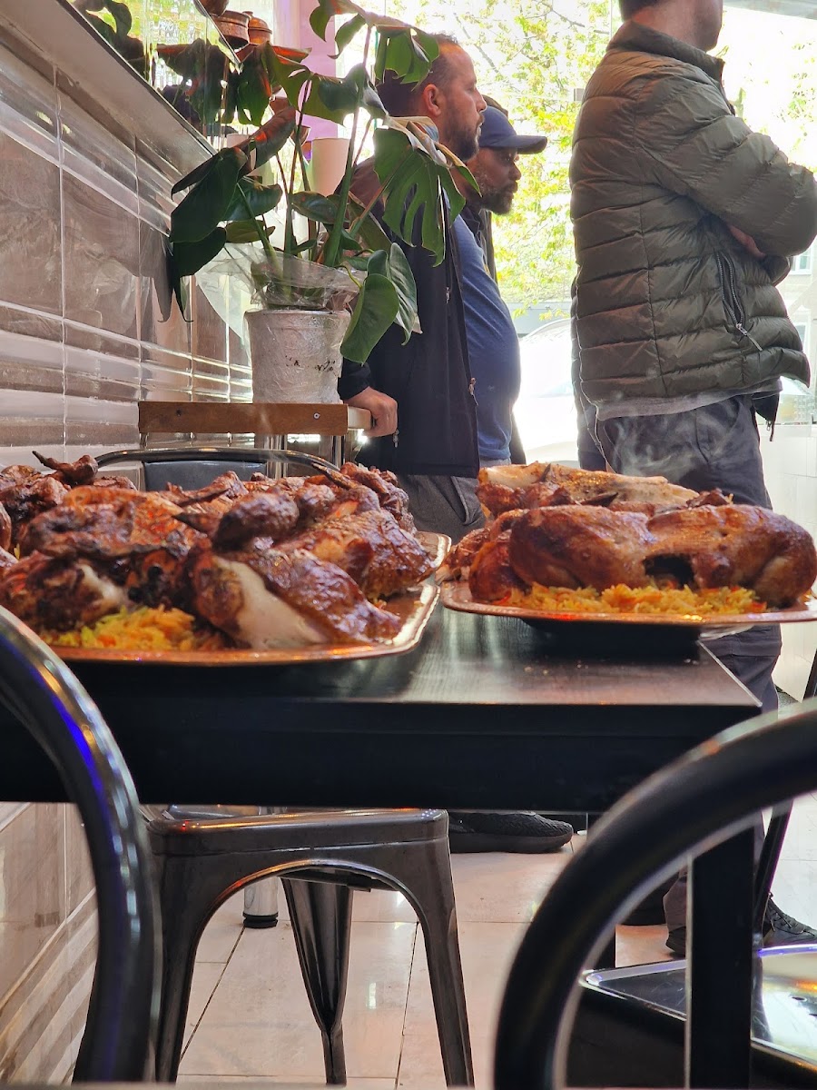 TAJ shawarma Photo 3