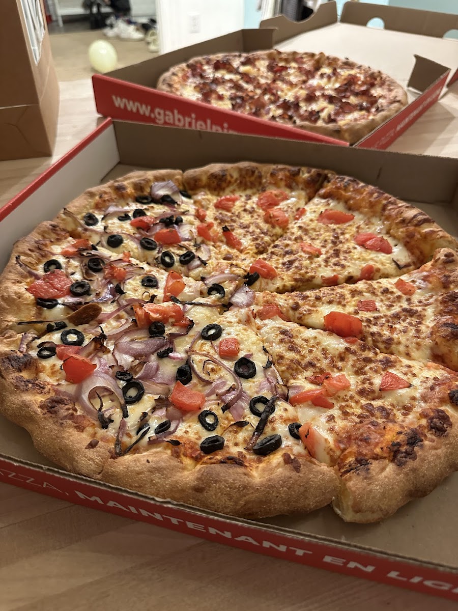 Gabriel Pizza Picton Photo 3