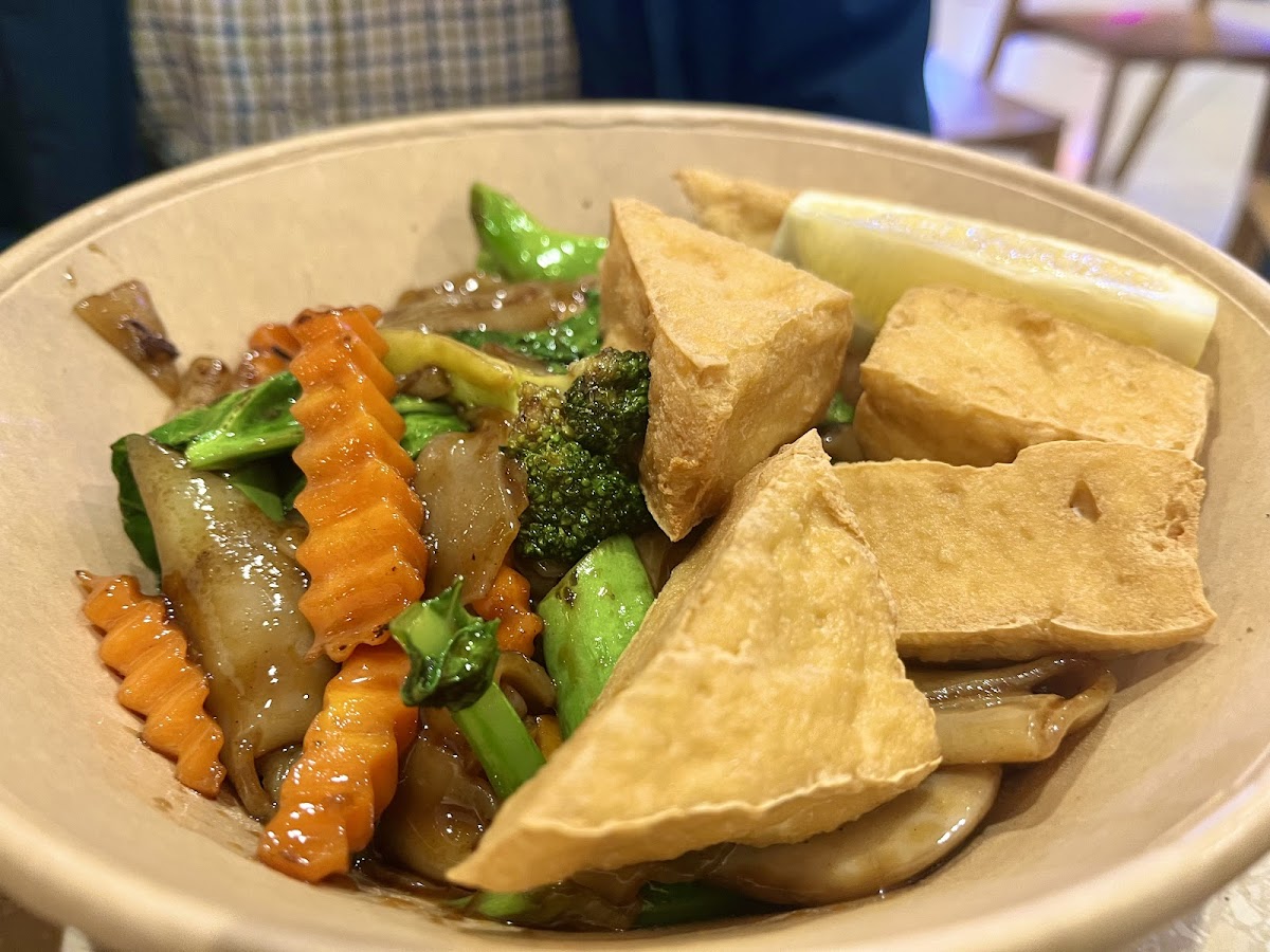 Red Wok Thai (Macquarie Centre) Photo 10
