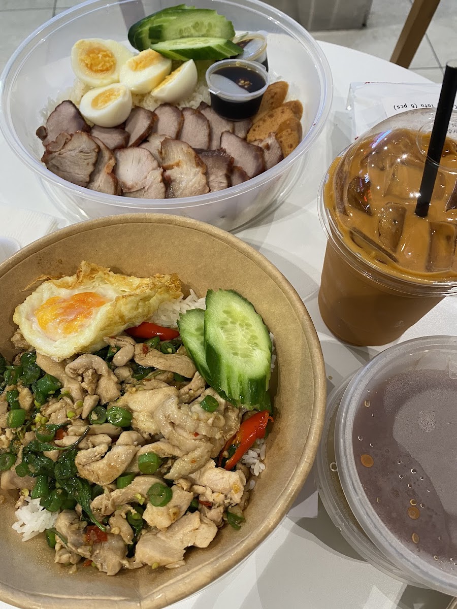 Red Wok Thai (Macquarie Centre) Photo 3