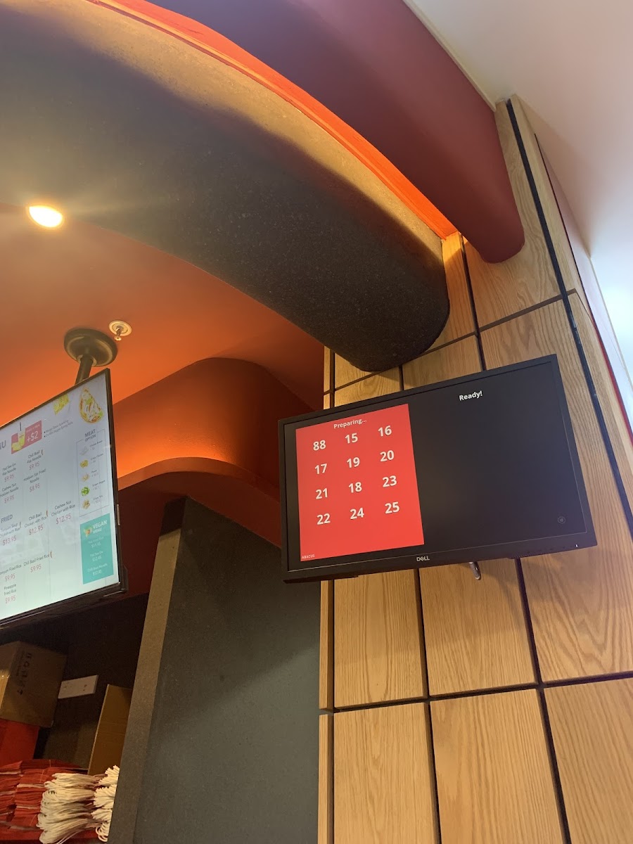 Red Wok Thai (Macquarie Centre) Photo Menu 10