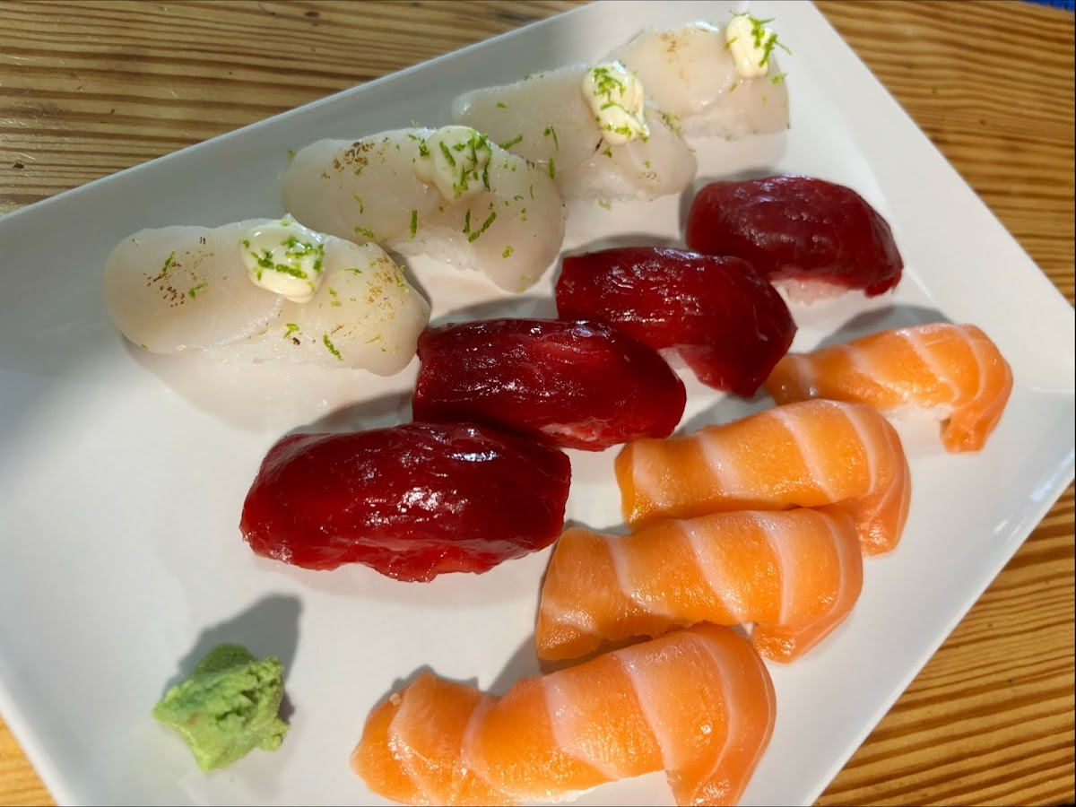 Sushi KimuChi ZahaRa Photo 4