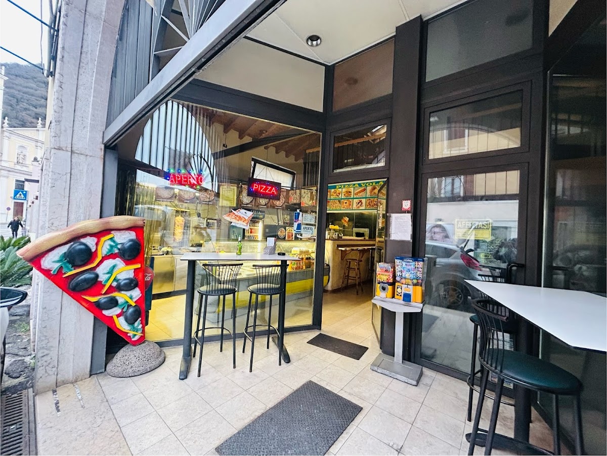 Pizza Volante Kebab