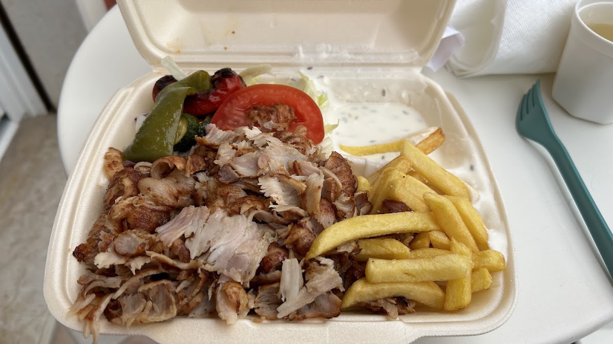Pizza Volante Kebab Photo 5