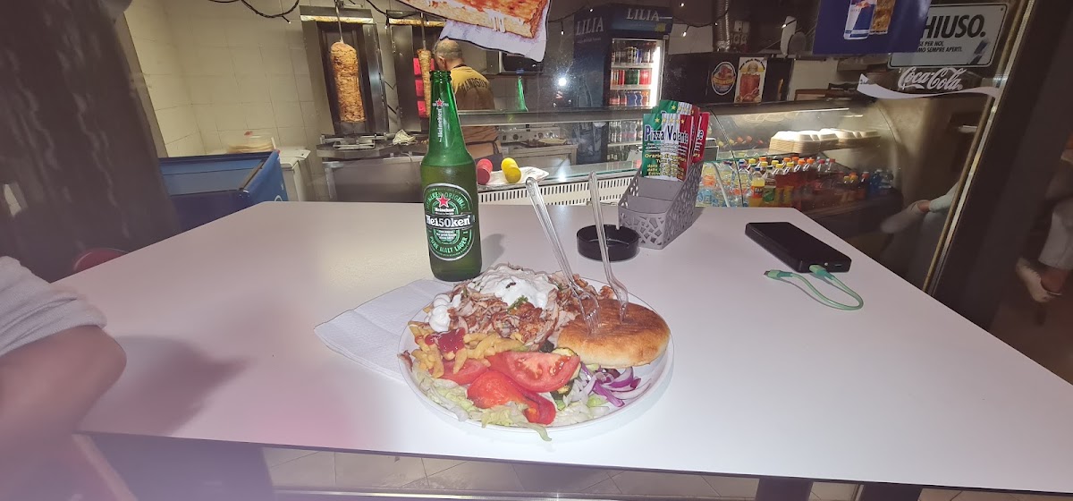 Pizza Volante Kebab Photo 6